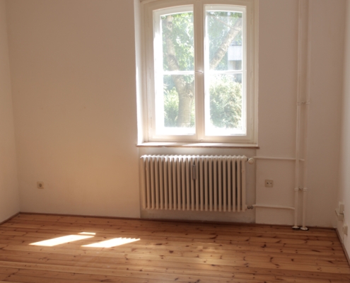 Empty room in an house